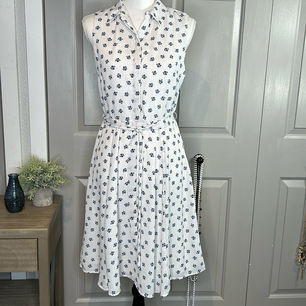 Banana Republic Sleeveless Belted Lined White Blue Floral Dress Size 6